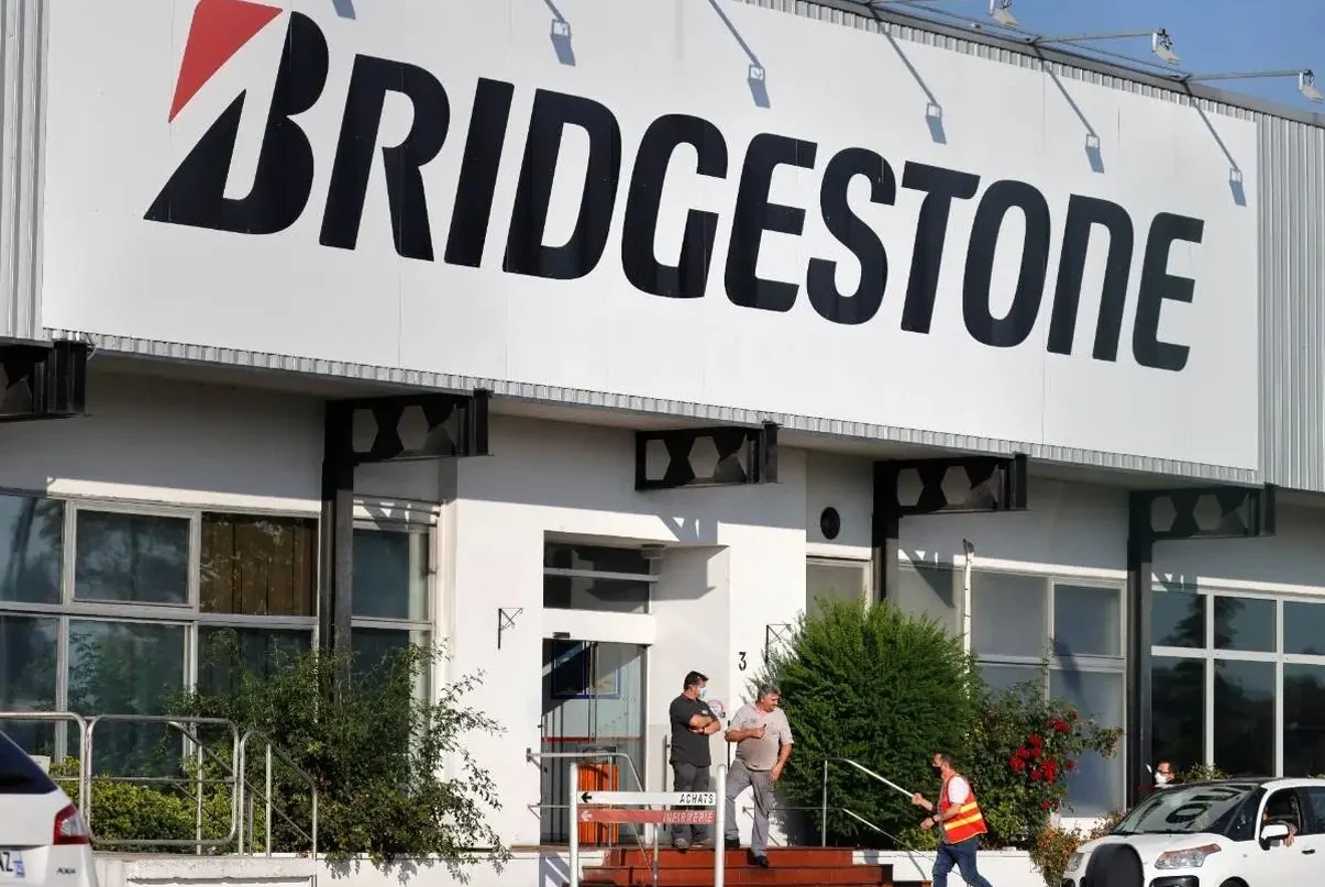 Bridgestone abre vaga de emprego para Operador(a) de Utilidades