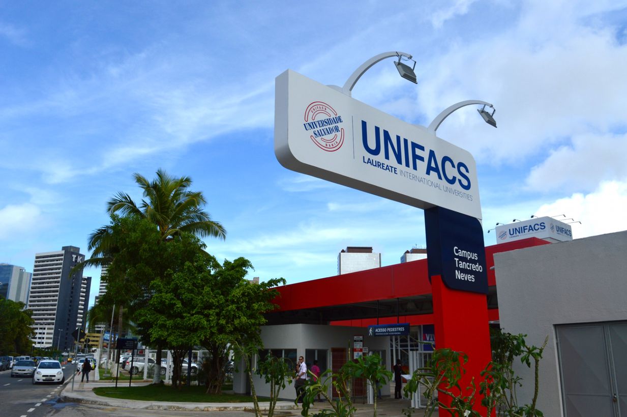 Unifacs abre vagas para Auxiliar Administrativo, Atendente de Relacionamento e Técnico de Segurança do Trabalho