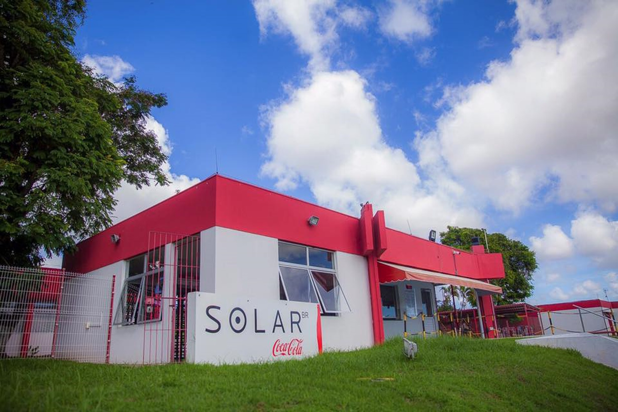 Solar Coca-Cola abre vagas para Assistente Administrativo (Armazenagem), Motorista de Entrega, Entregador(a) e mais 03 funções